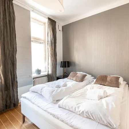 2ndhomes Deluxe 95m2 2br With Sauna Apartment