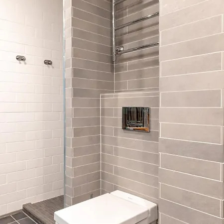 Lejlighed 2ndhomes Gorgeous 2br With Sauna In The Center Helsinki