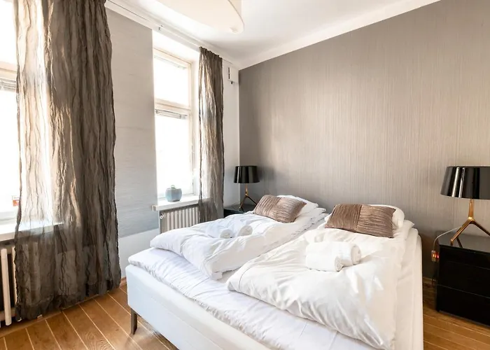 2ndhomes Gorgeous 2br With Sauna In The Center *