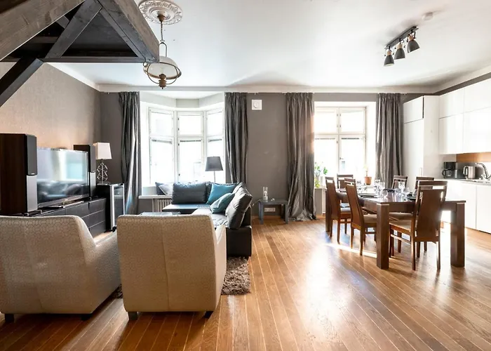 Daire 2ndhomes Gorgeous 2br With Sauna In The Center