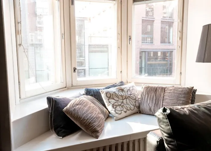 2ndhomes Gorgeous 2br With Sauna In The Center Apartament *