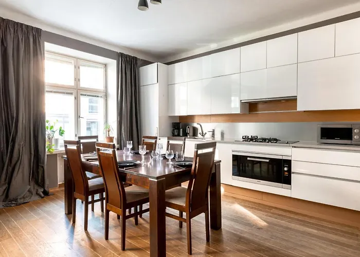 Apartament 2ndhomes Gorgeous 2br With Sauna In The Center