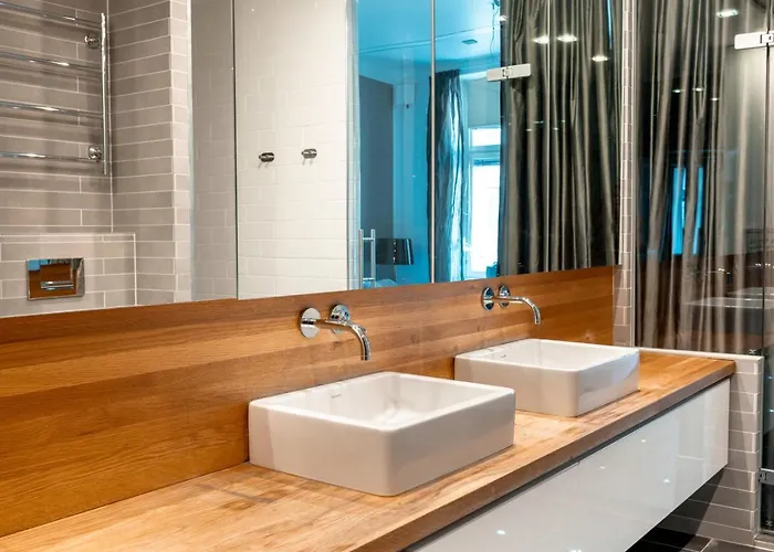 Apartament 2ndhomes Gorgeous 2br With Sauna In The Center