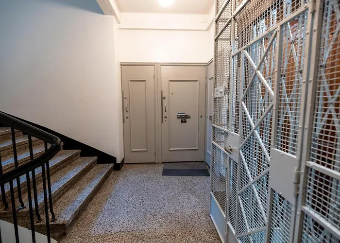 2ndhomes Gorgeous 2br With Sauna In The Center Apartament